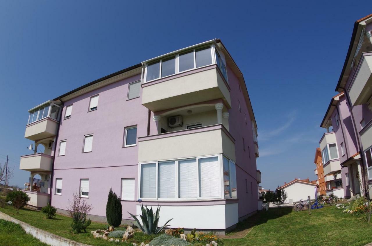 Apartment Keti Fažana Exteriör bild